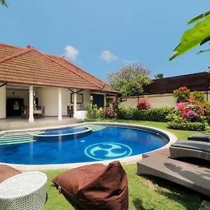 Heliconia Seminyak
